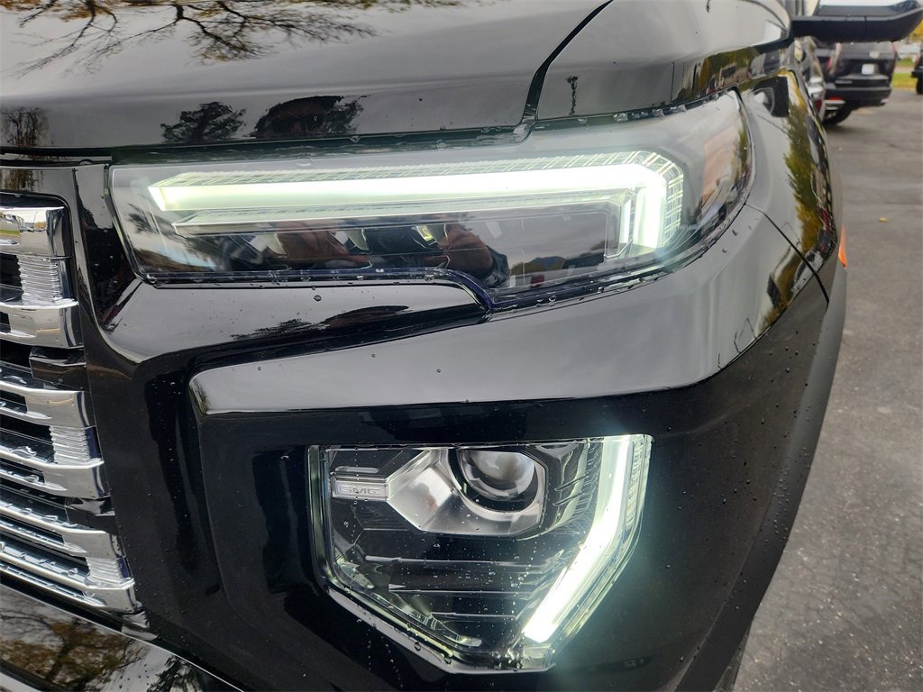 New 2026 GMC Canyon Denali image 5