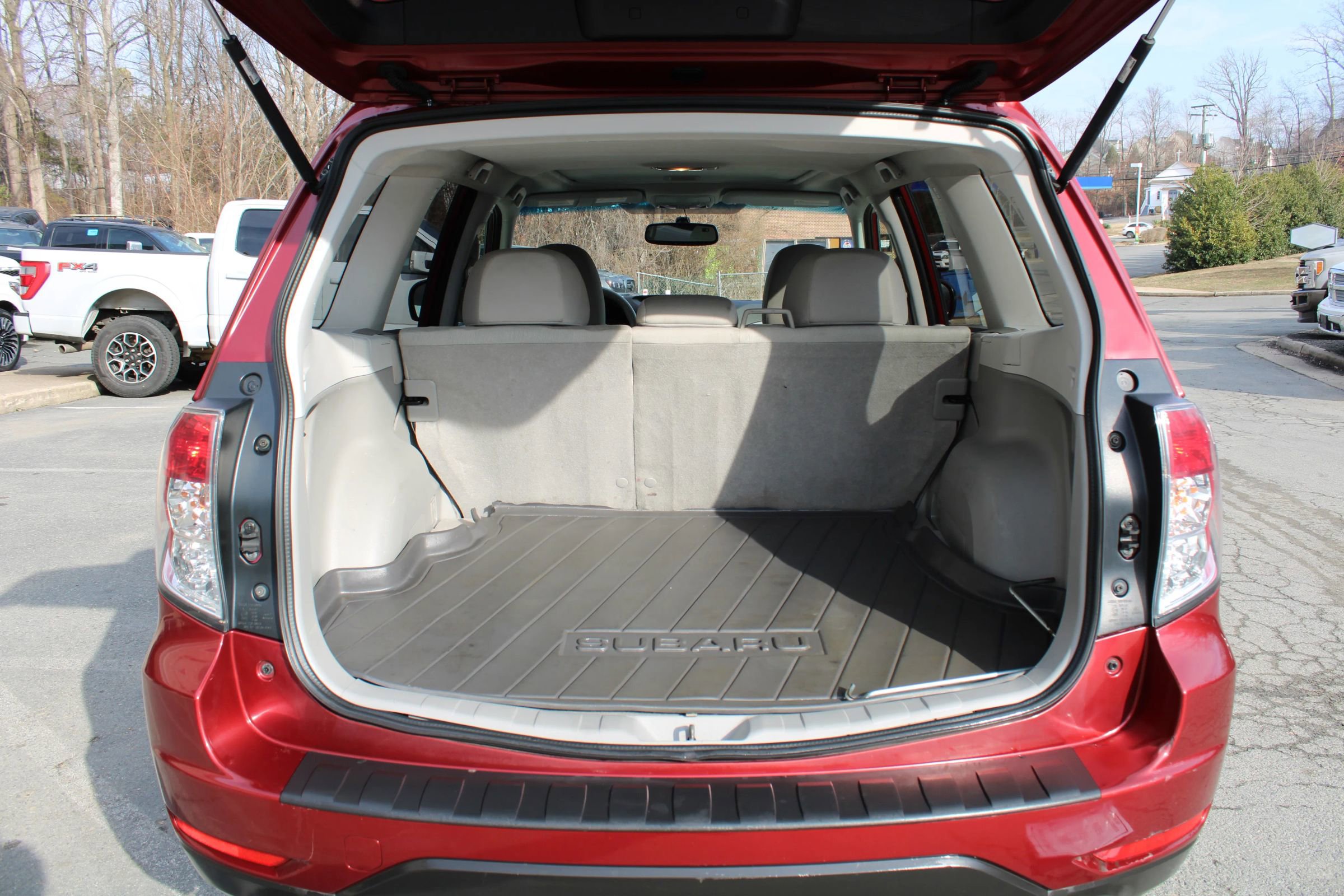 Used 2010 Subaru Forester 2.5XT Premium image 28