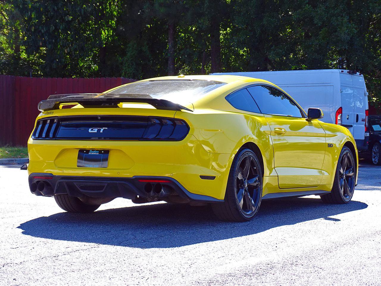 Used 2018 Ford Mustang GT Premium RWD image 10