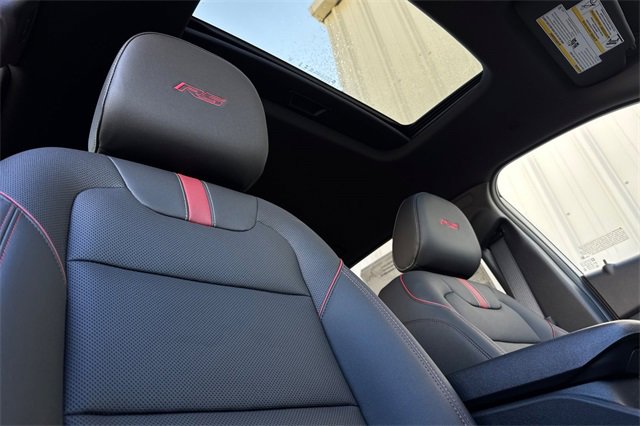 New 2026 Chevrolet Trax RS w/ Sunroof Package image 22