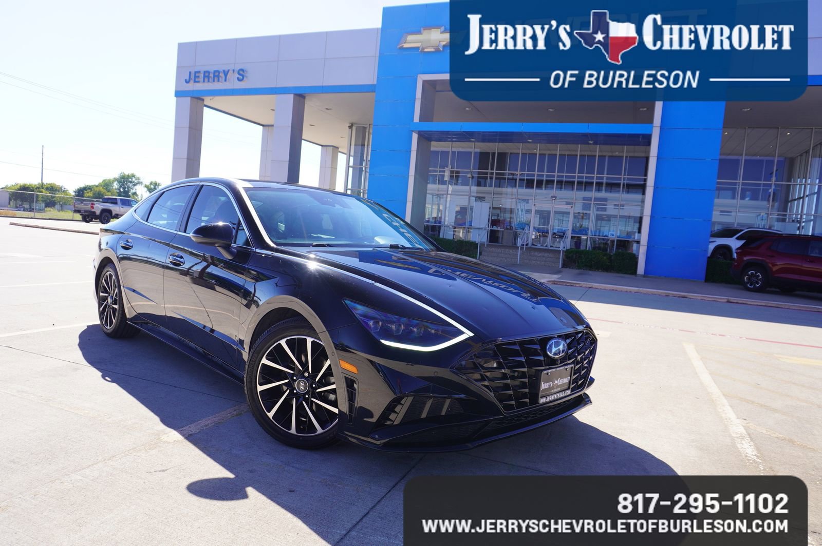 Used 2021 Hyundai Sonata Limited w/ Preferred Accessory Package