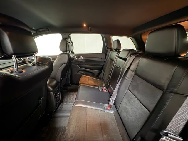 Used 2021 Jeep Grand Cherokee Laredo X image 19