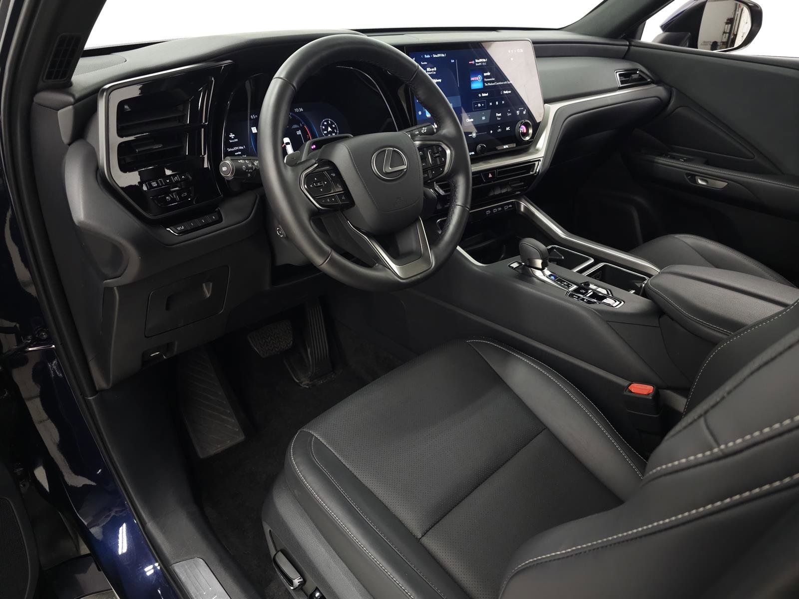 Certified 2025 Lexus TX 350 AWD w/ Technology Package image 17