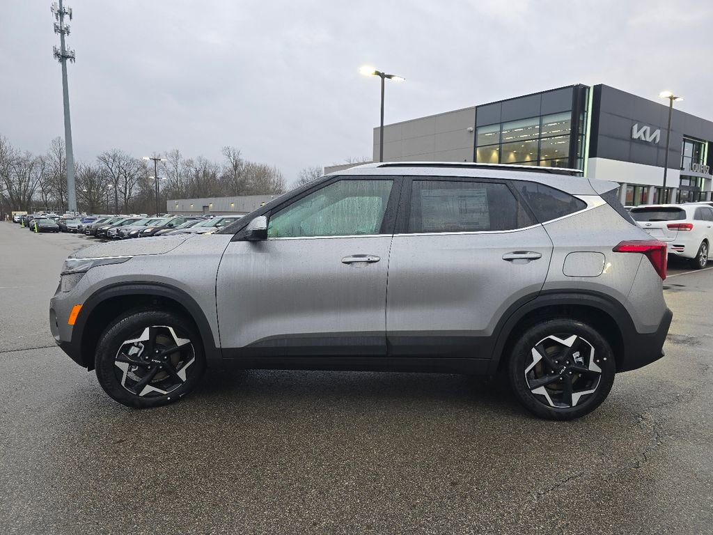 New 2026 Kia Seltos EX image 13