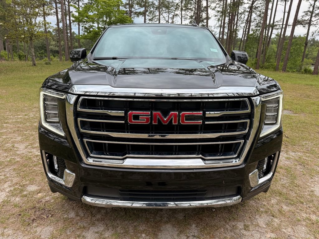Used 2023 GMC Yukon SLT AWD/4WD image 8