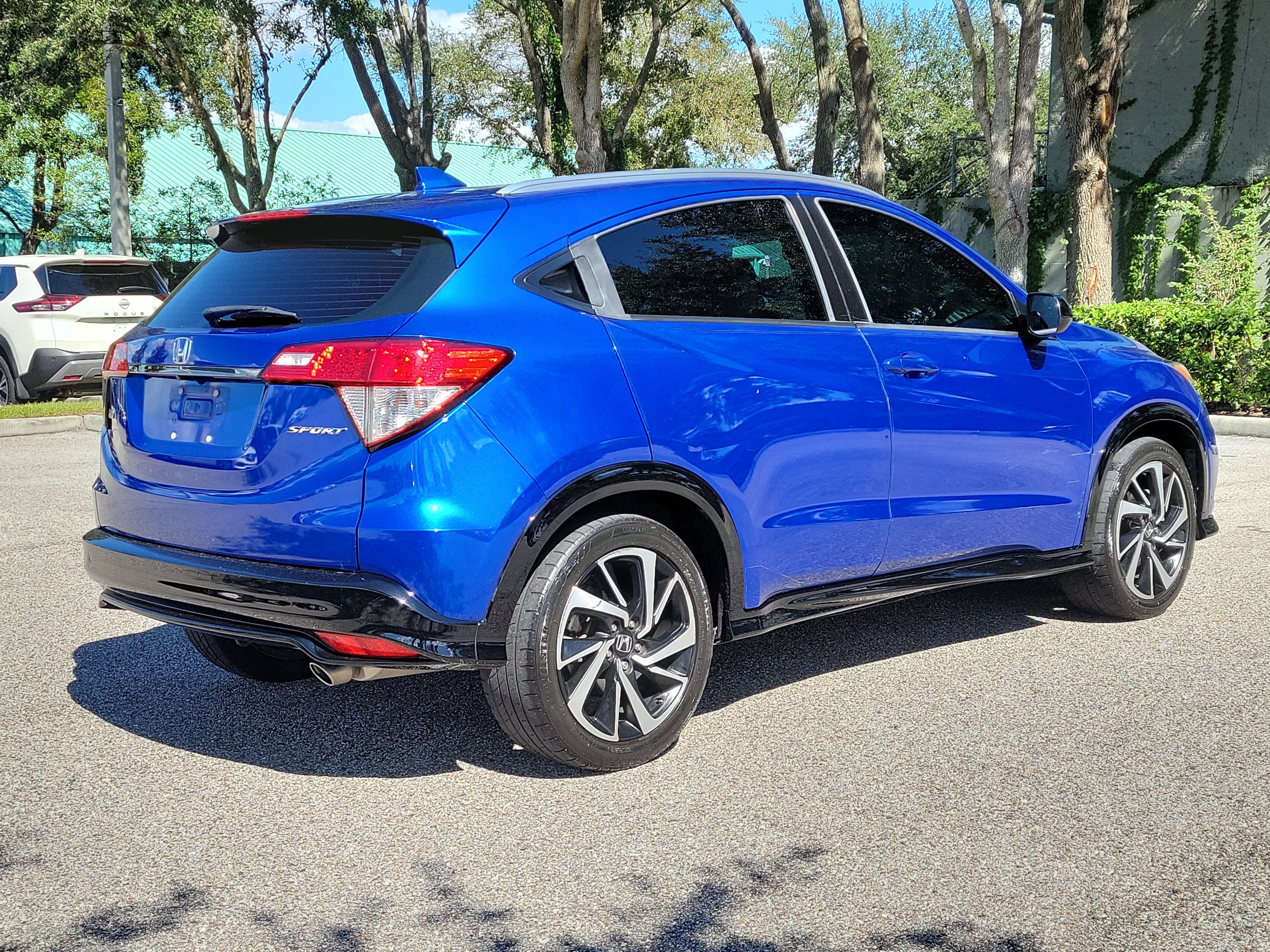 Used 2020 Honda HR-V Sport image 5