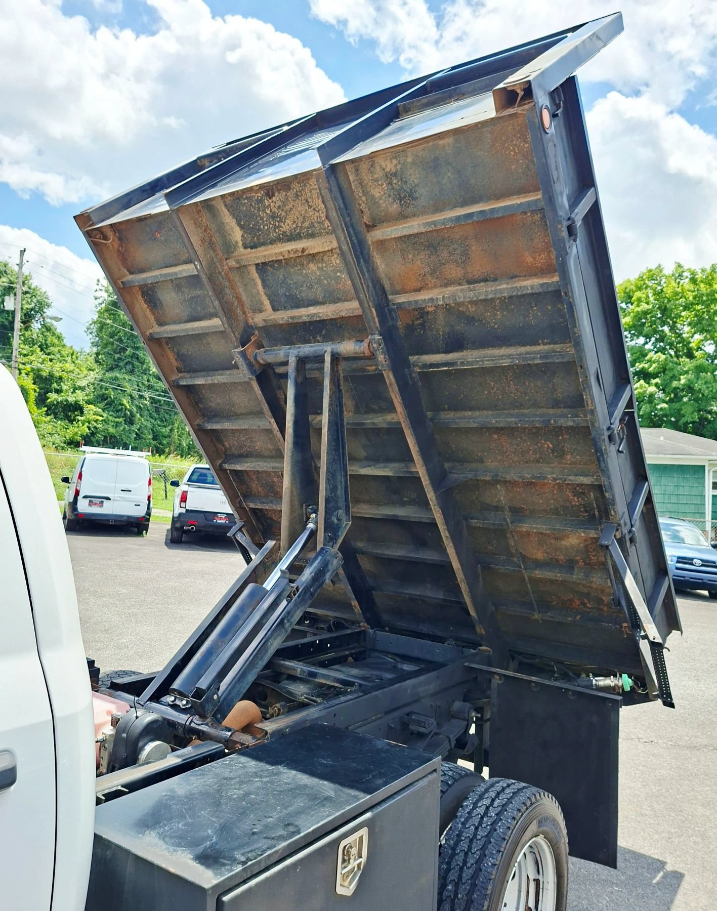 Used 2018 RAM 5500 Tradesman AWD/4WD image 8
