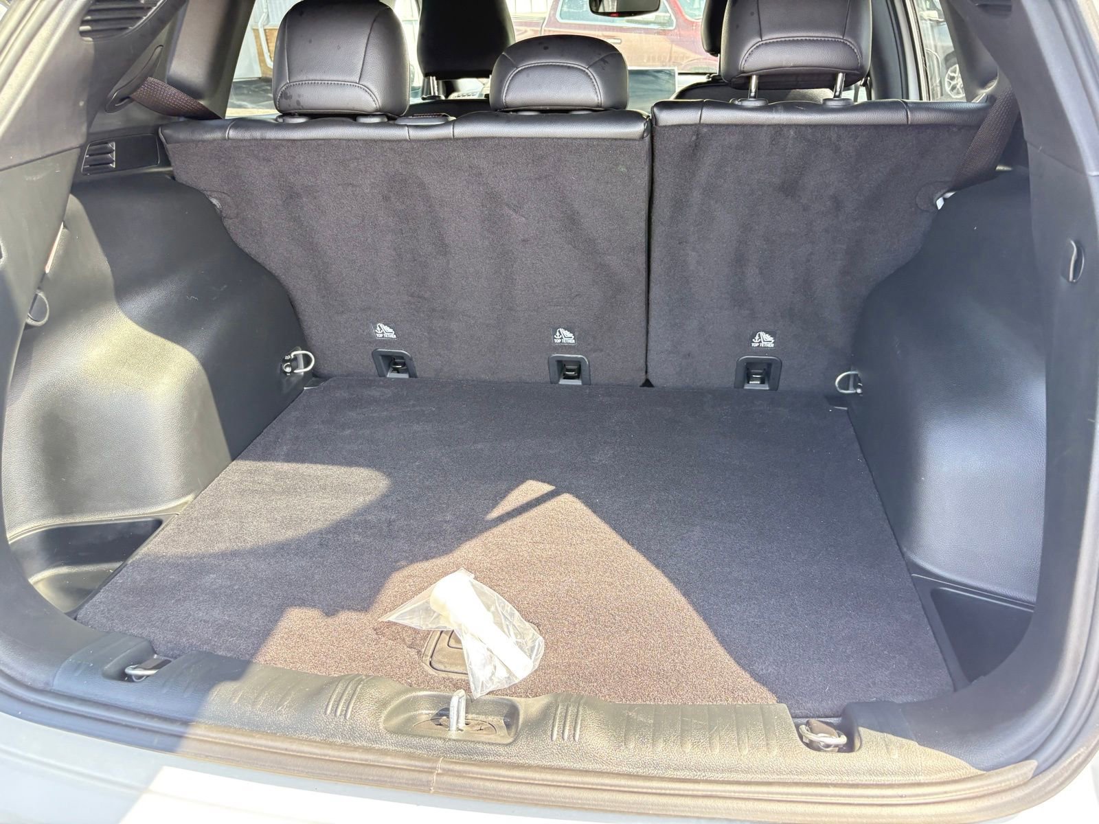 Used 2024 Jeep Compass Trailhawk image 9