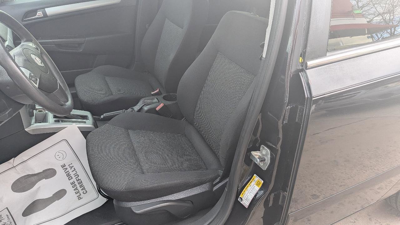 Used 2008 Saturn Astra XR image 8