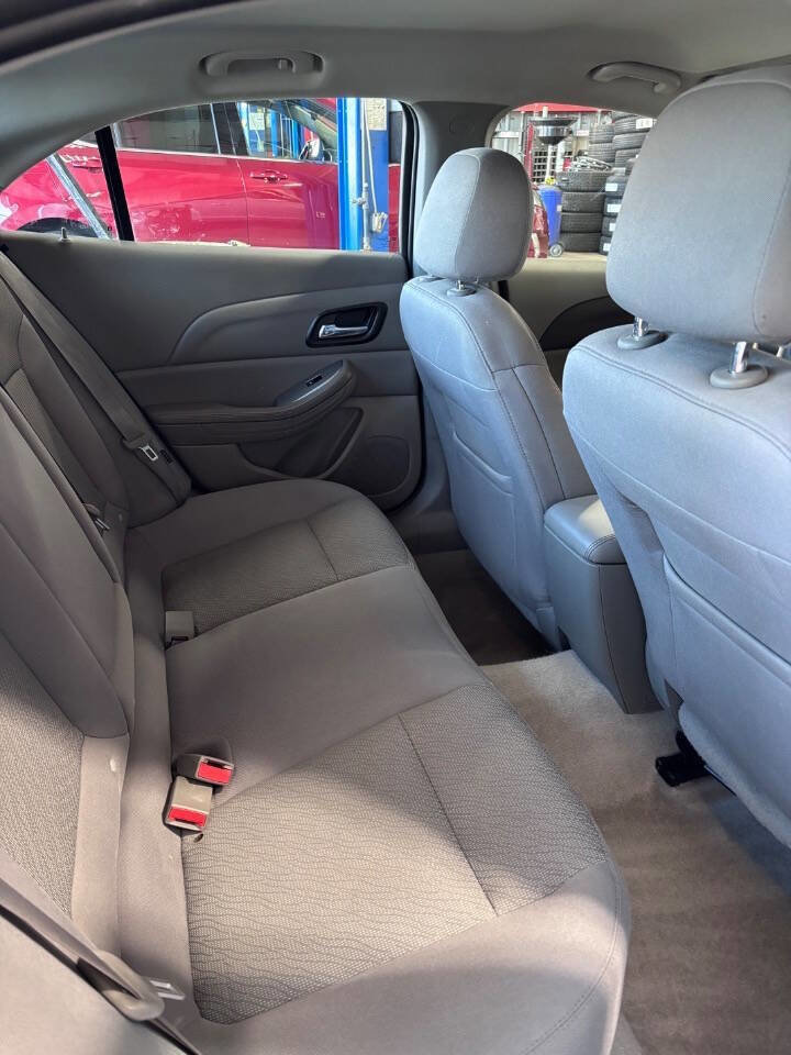 Used 2016 Chevrolet Malibu LS w/ Protection Package FWD image 8