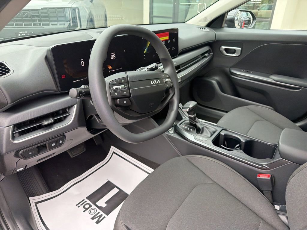 New 2026 Kia K4 LXS image 28