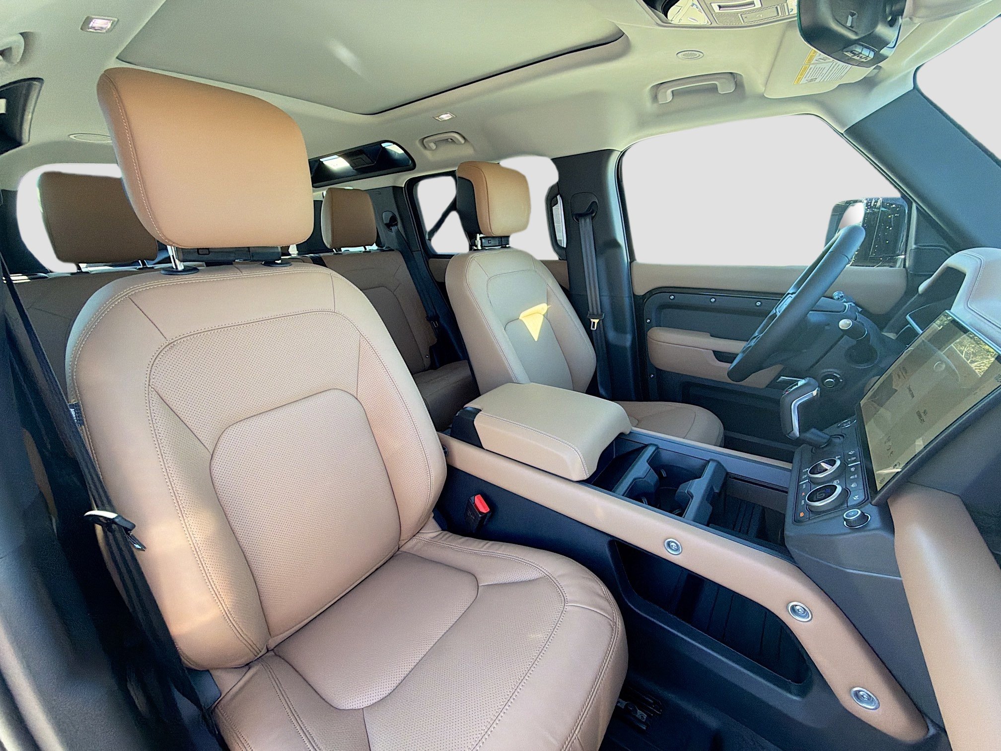 New 2026 Land Rover Defender 110 X-Dynamic SE image 14