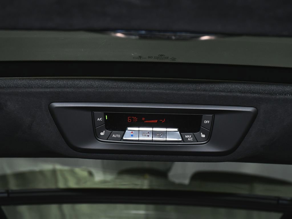 Used 2023 BMW X7 xDrive40i w/ Executive Package image 80