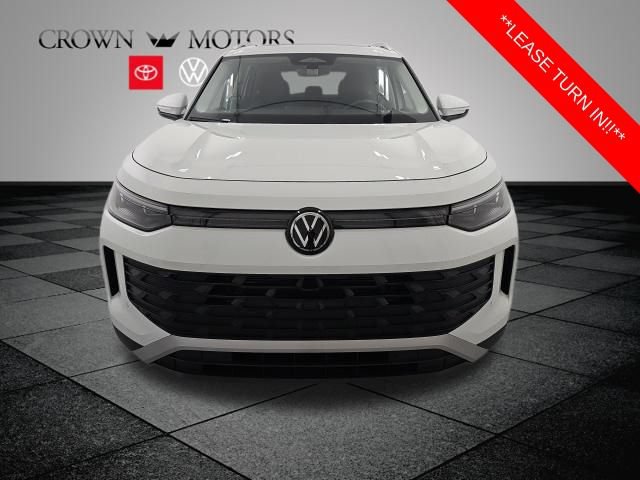 Used 2025 Volkswagen Tiguan SE w/ Panoramic Sunroof Package AWD/4WD image 2