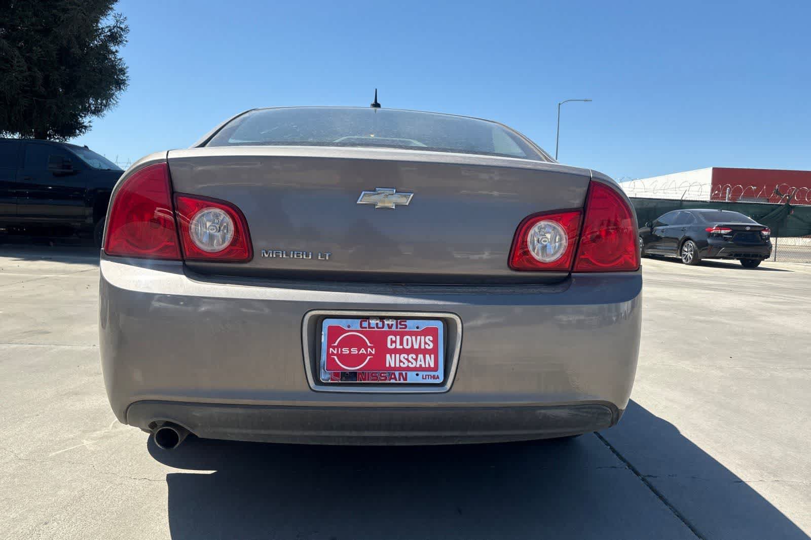 Used 2010 Chevrolet Malibu LT w/ Power Convenience Package FWD image 8