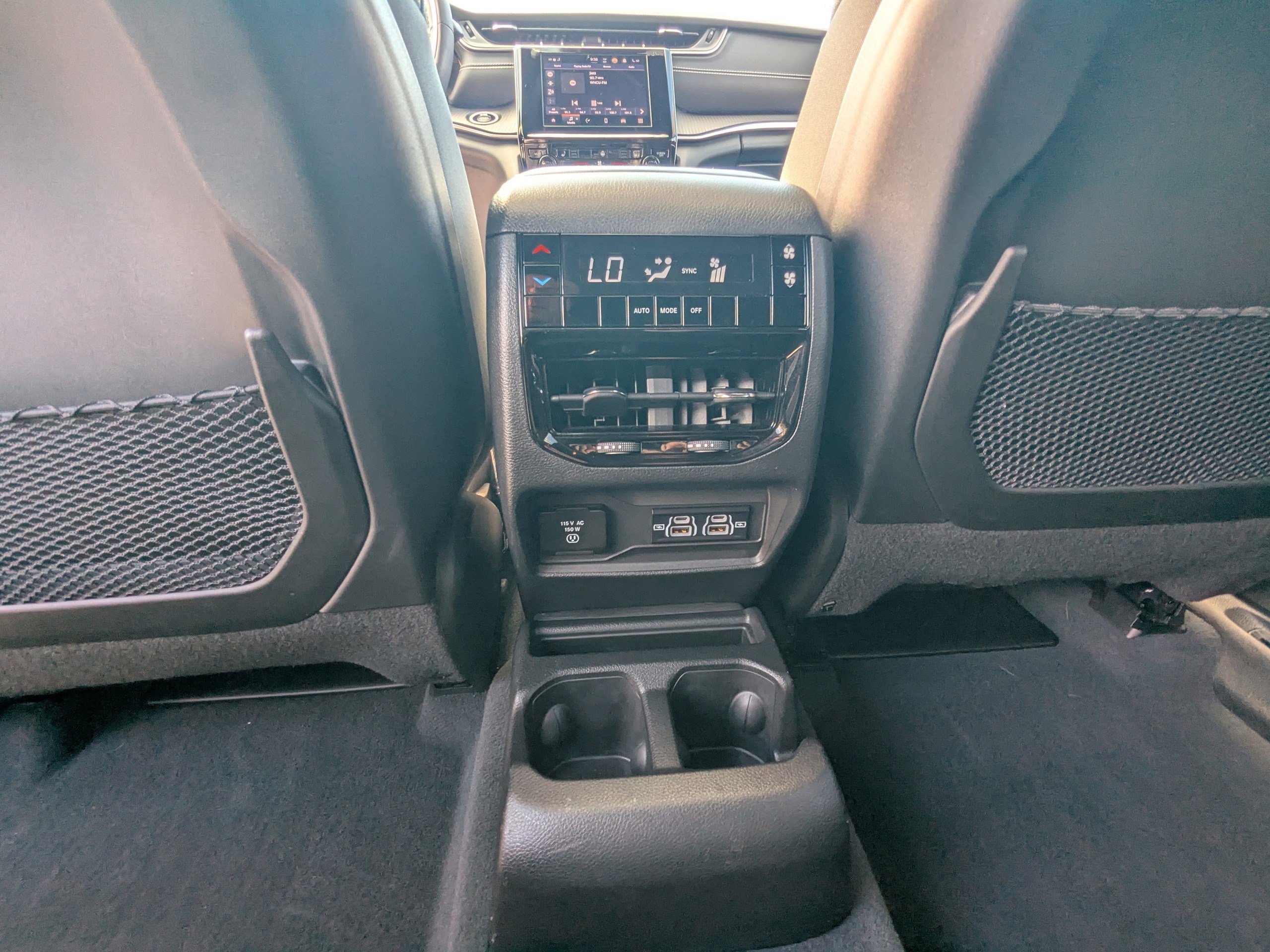 Certified 2023 Jeep Grand Cherokee L Laredo image 14