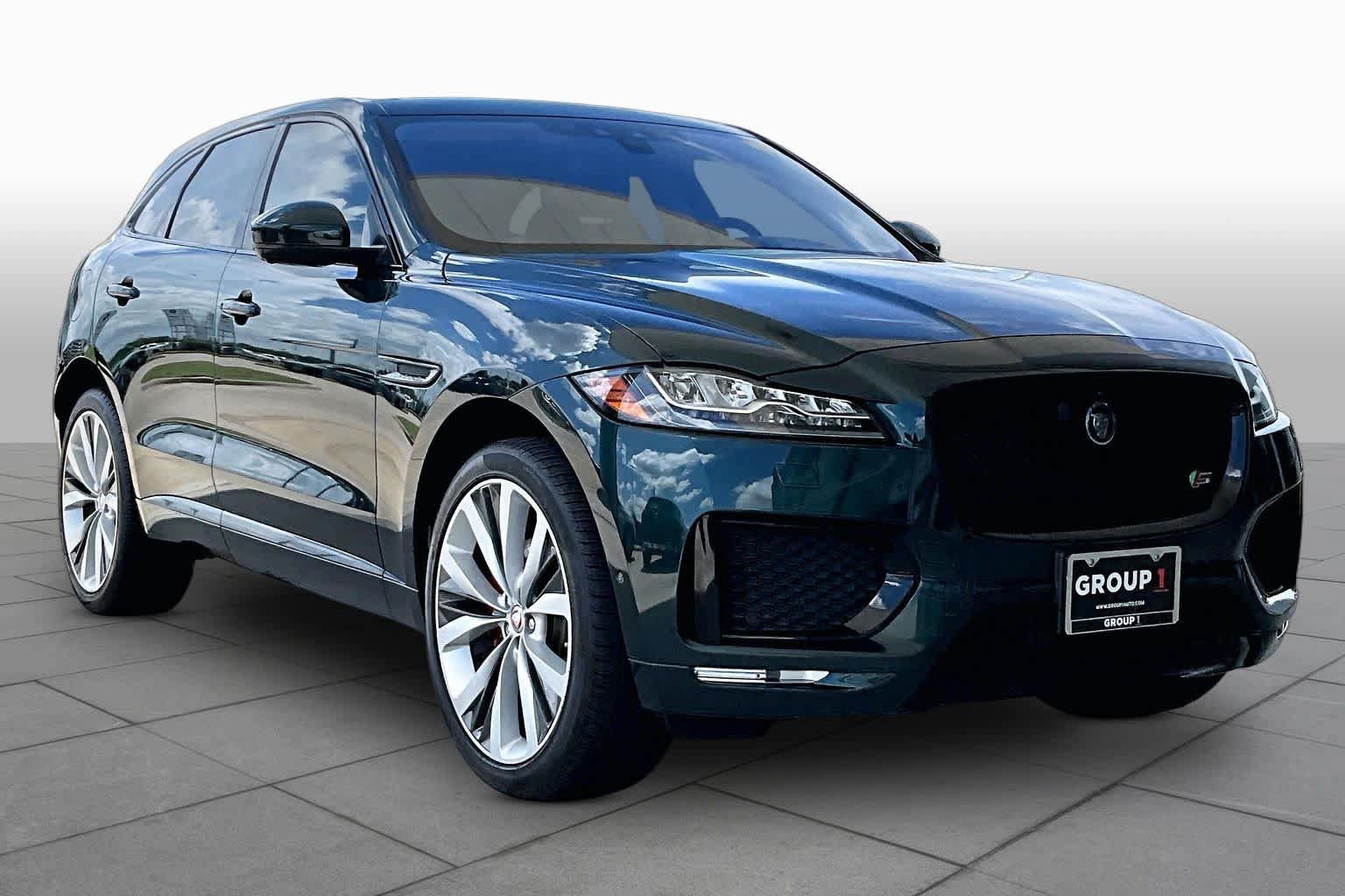 Used 2017 Jaguar F-PACE S AWD/4WD image 3