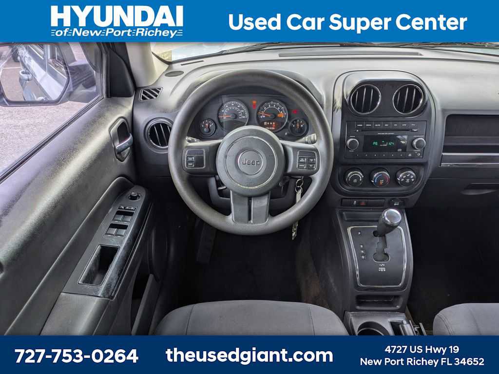 Used 2014 Jeep Patriot Sport w/ Power Value Group FWD image 16