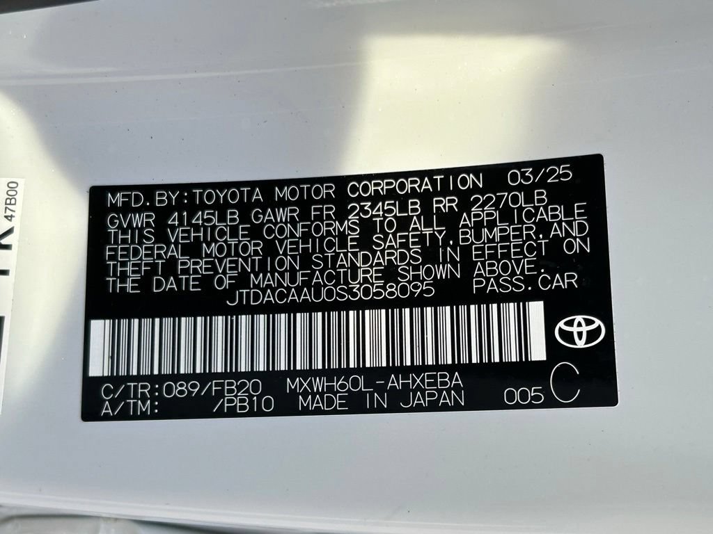 Used 2025 Toyota Prius LE FWD image 54
