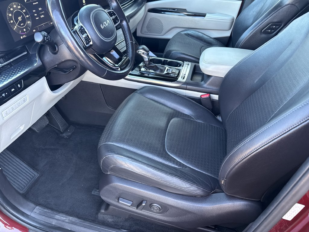 Used 2022 Kia Carnival SX Prestige FWD image 21