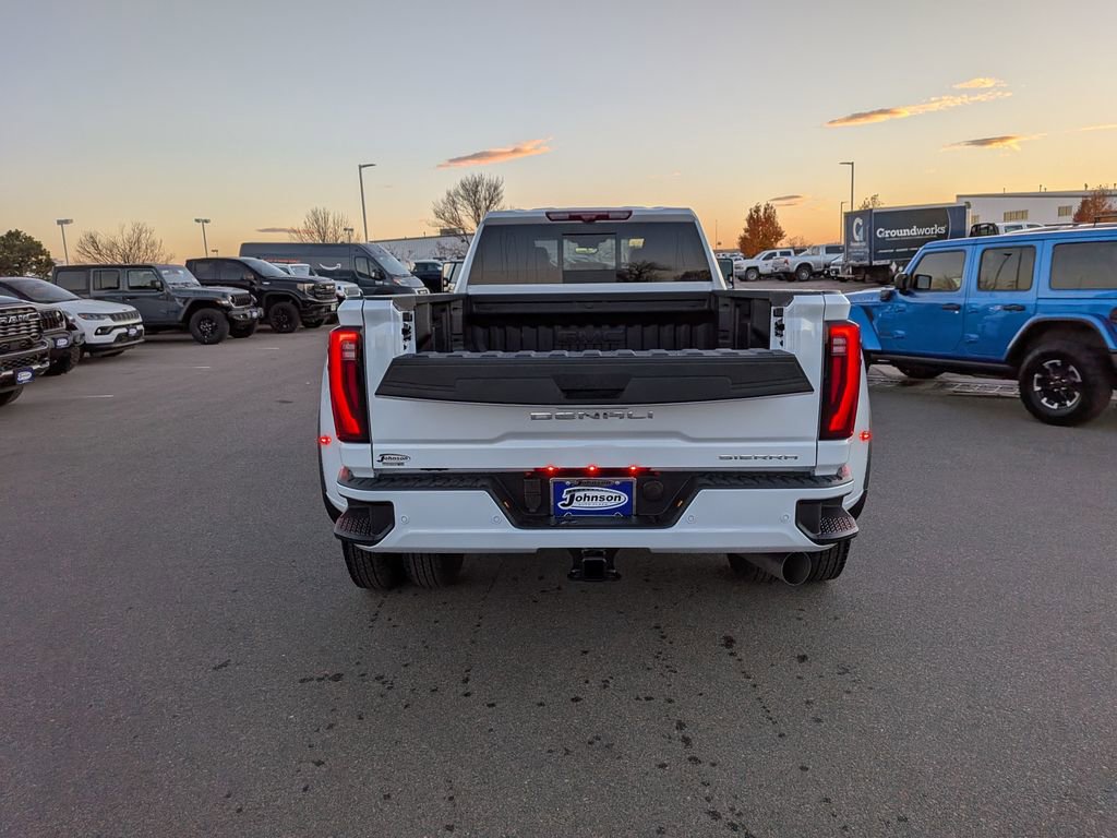 New 2026 GMC Sierra 3500 Denali Ultimate image 9