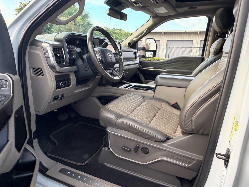Certified 2026 Ford F450 Platinum w/ Platinum Plus Package AWD/4WD image 11