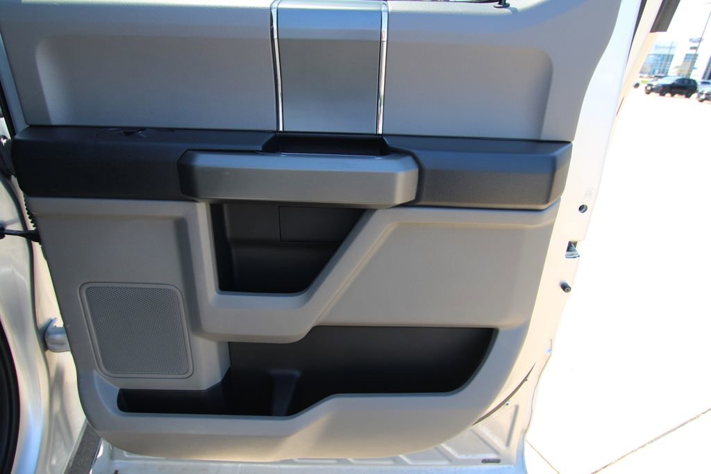 Used 2017 Ford F150 XLT w/ Equipment Group 302A Luxury image 42