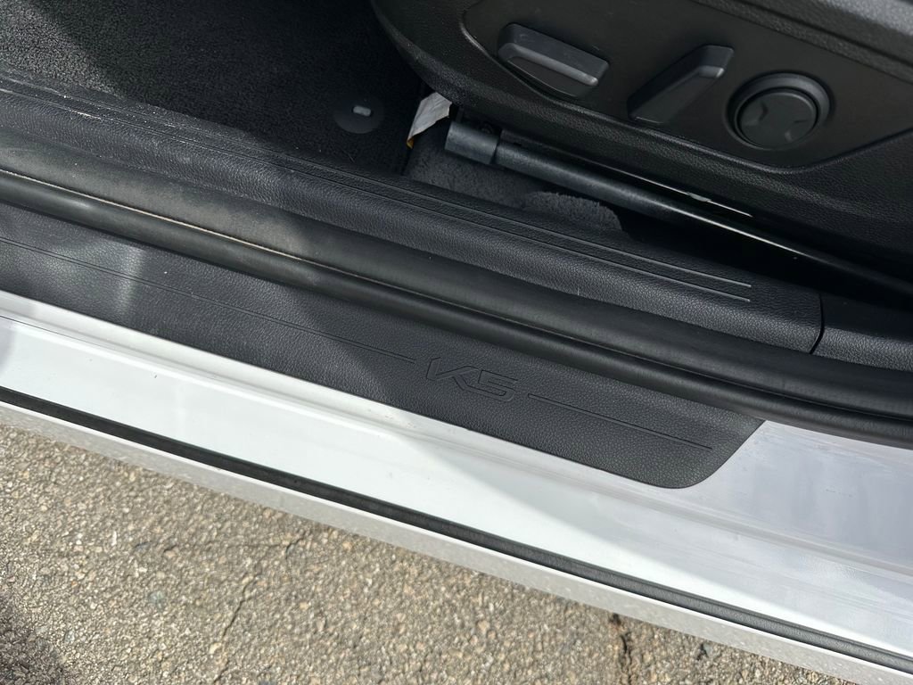 Used 2024 Kia K5 GT-Line image 34