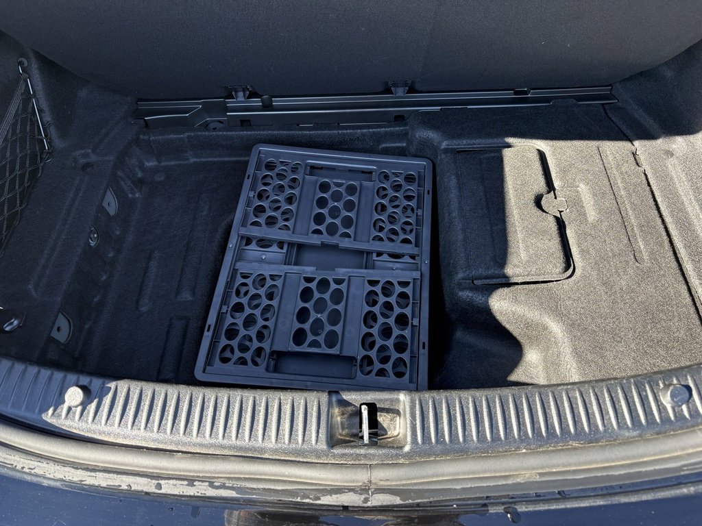 Used 2021 Mercedes-Benz C 300 4MATIC Sedan image 8