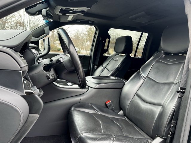 Used 2019 Cadillac Escalade ESV Platinum image 14