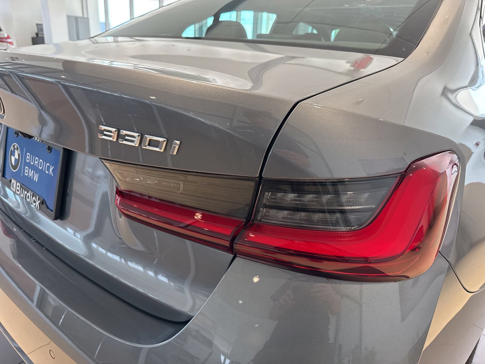 Used 2023 BMW 330i xDrive Sedan w/ Driving Assistance Package AWD/4WD image 9