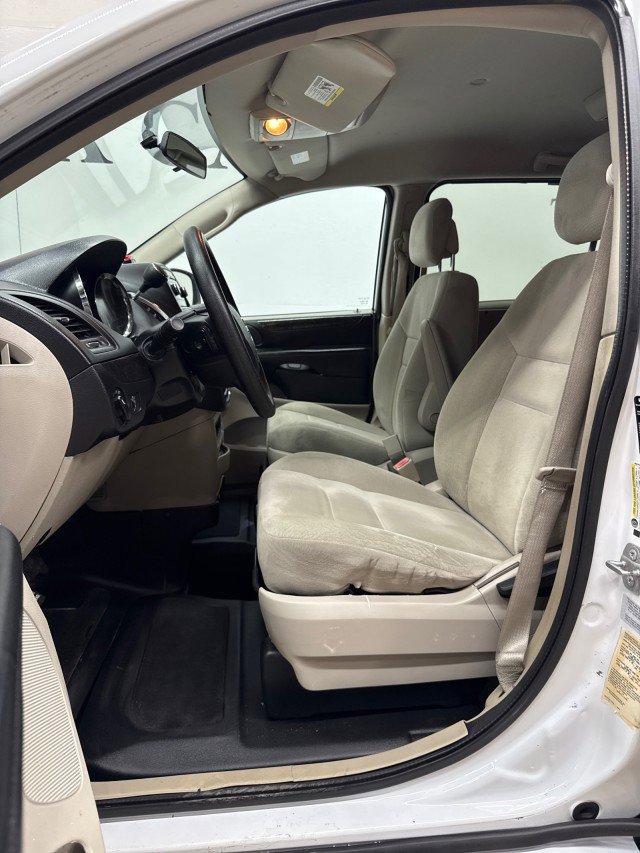 Used 2016 Dodge Grand Caravan SE w/ Quick Order Package 29E SE image 28