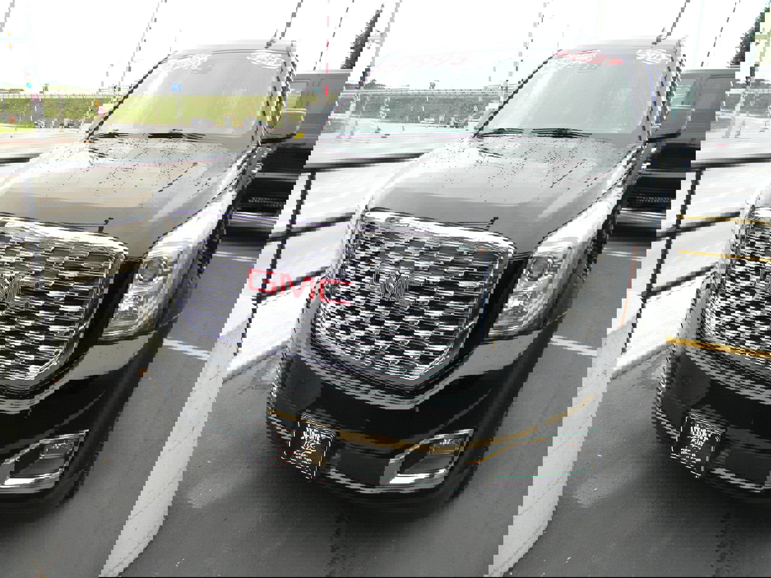 Used 2018 GMC Yukon XL Denali w/ Open Road Package image 4