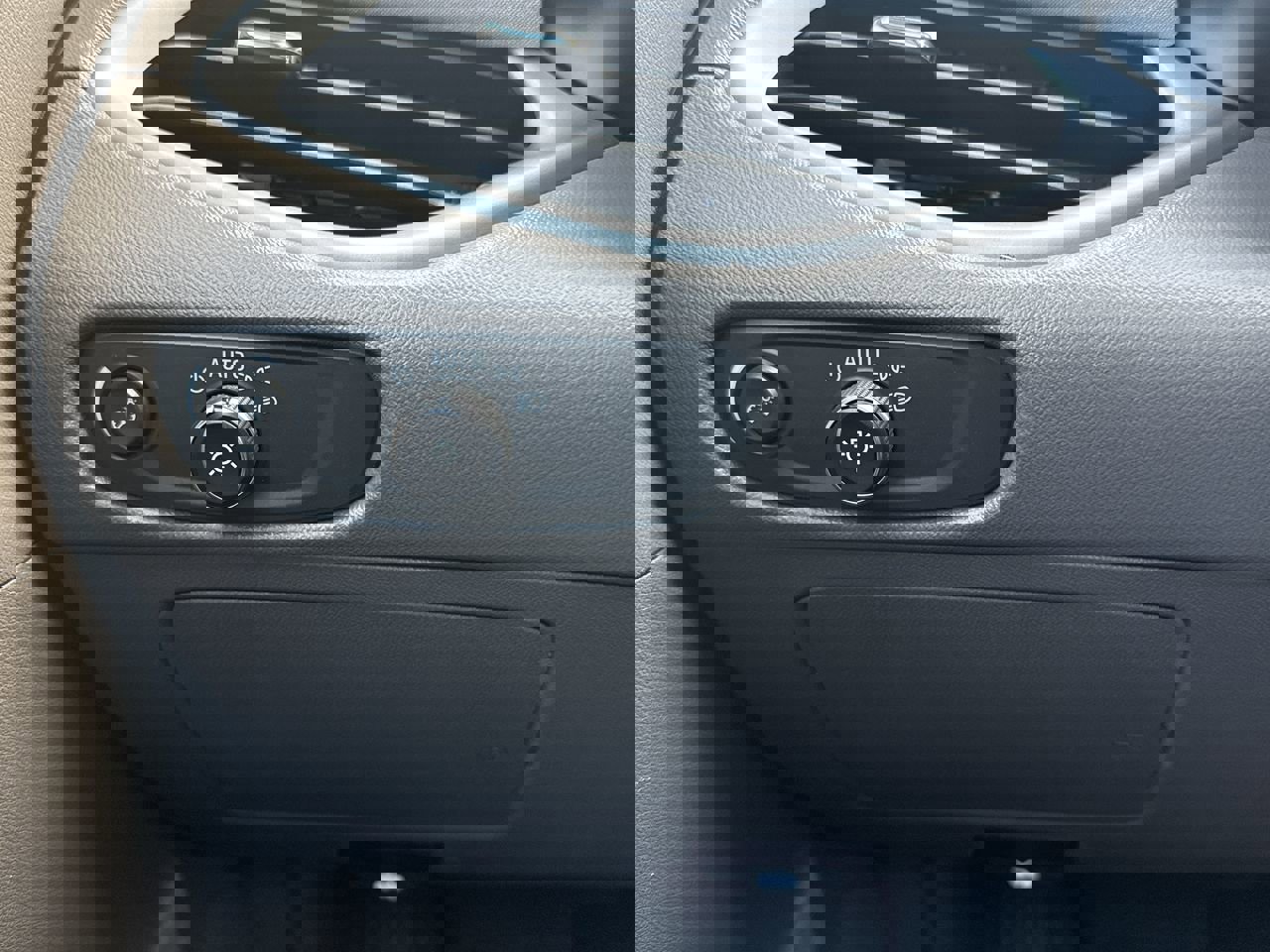 Used 2024 Chevrolet Malibu LT image 16