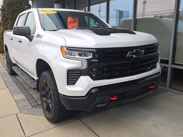 Used 2024 Chevrolet Silverado 1500 LT Trail Boss w/ Protection Package image 31