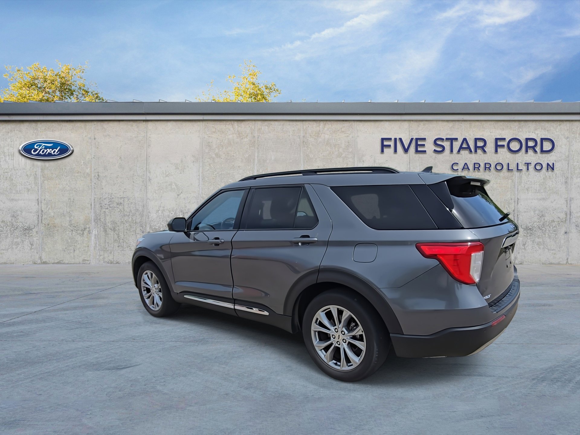 Certified 2023 Ford Explorer XLT w/ Equipment Group 202A image 6