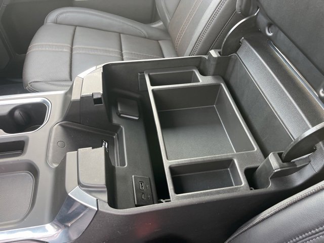 Used 2025 Chevrolet Silverado 1500 High Country image 36