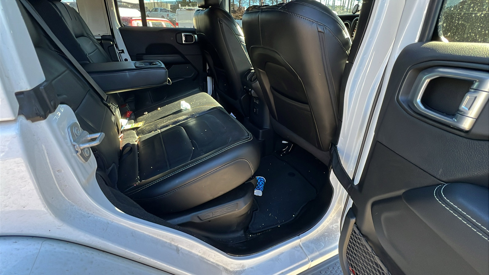 Used 2021 Jeep Wrangler Unlimited Sahara w/ Cold Weather Group image 21