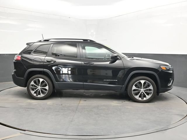 Used 2022 Jeep Cherokee Limited w/ Elite Package AWD/4WD image 8
