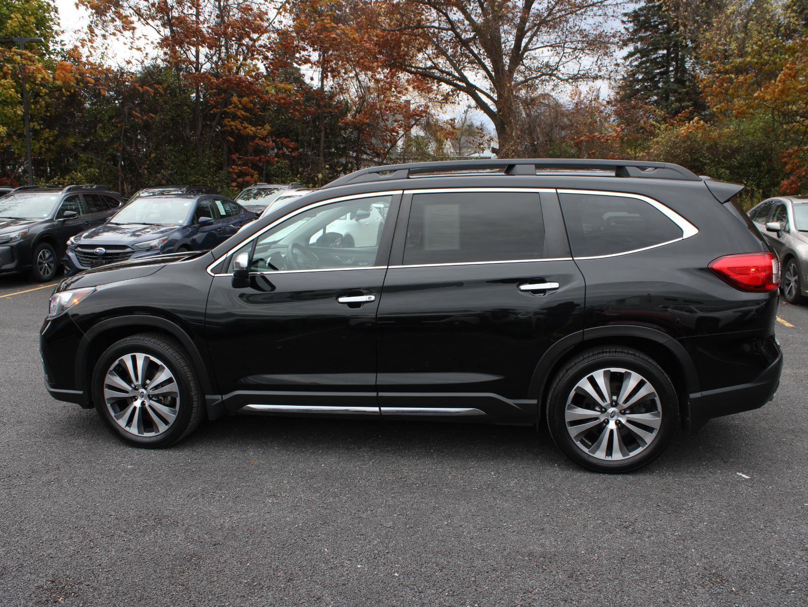 Used 2022 Subaru Ascent Touring image 5
