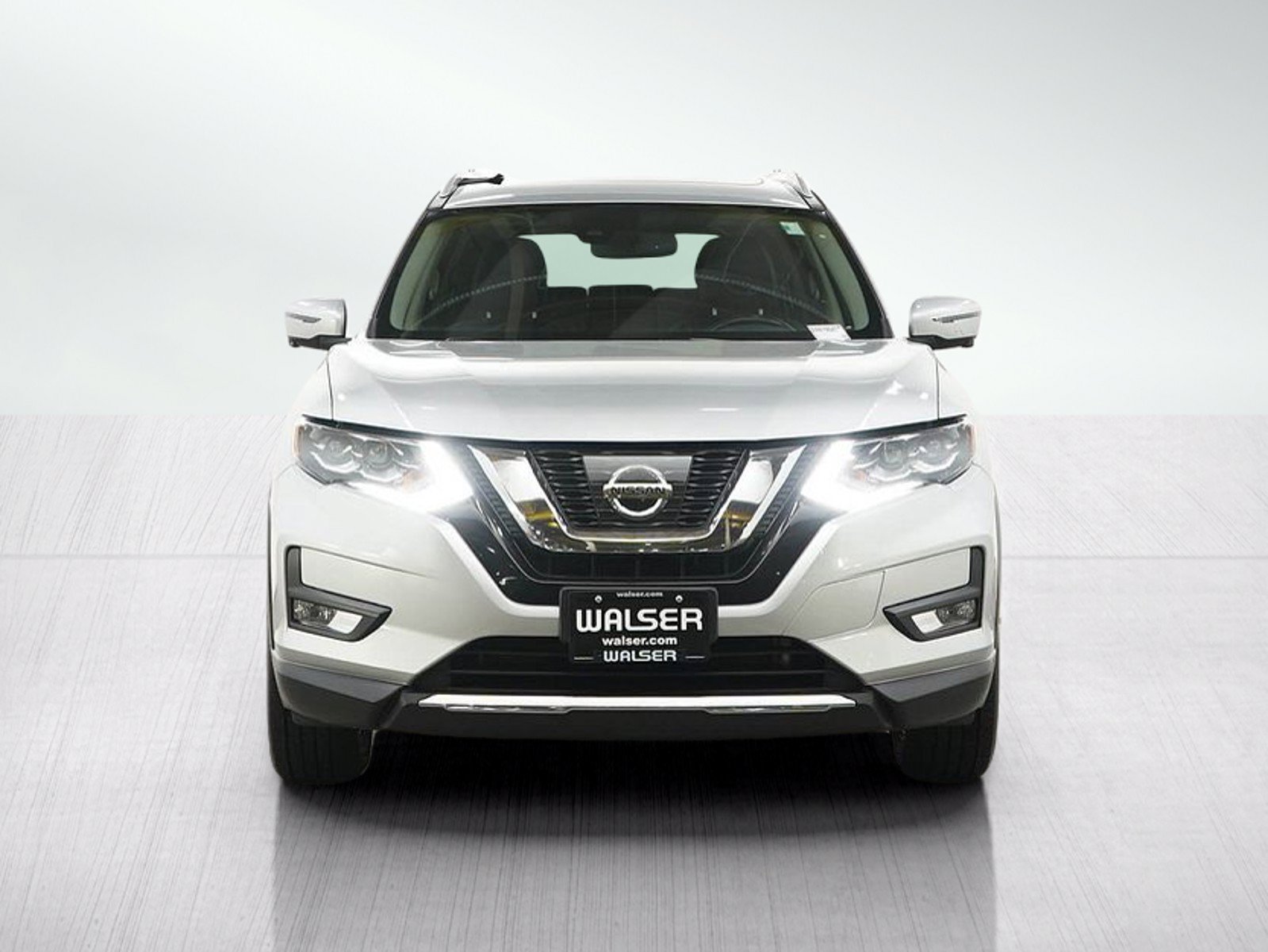 Used 2017 Nissan Rogue SL w/ SL Premium Package AWD/4WD image 8