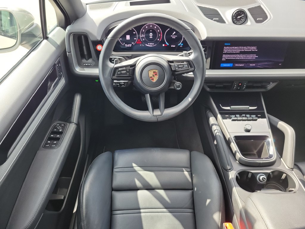 Certified 2026 Porsche Cayenne Coupe AWD/4WD image 21