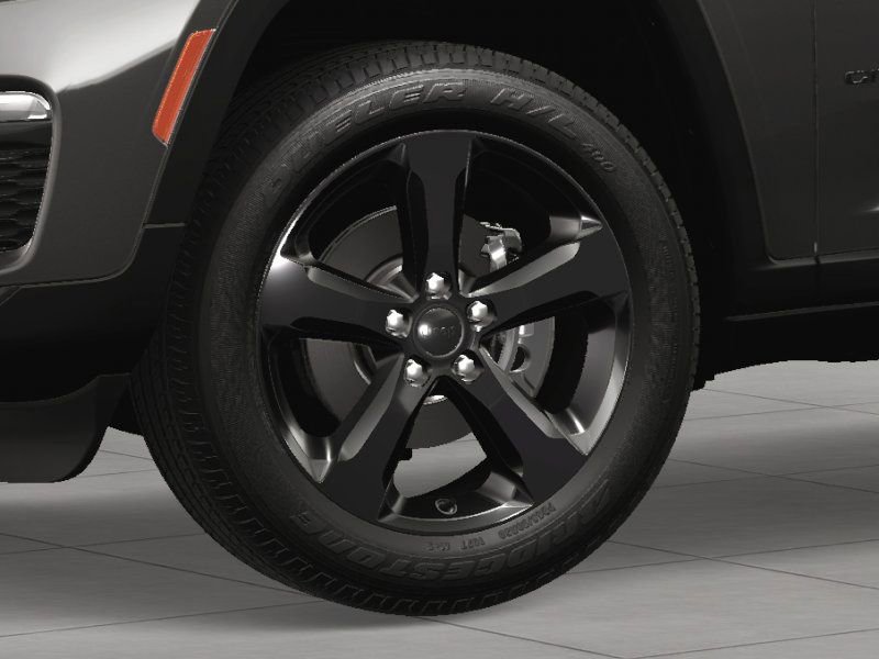 New 2025 Jeep Grand Cherokee Limited w/ Black Appearance Package image 19