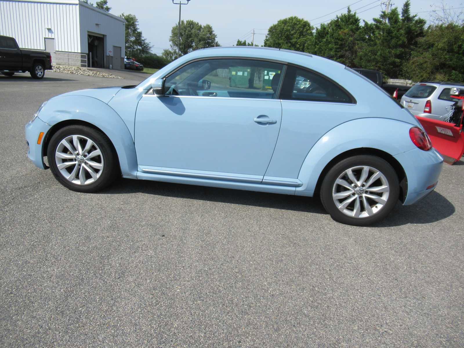 Used 2013 Volkswagen Beetle TDI image 8