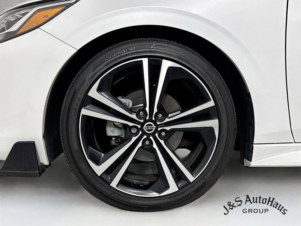 Used 2021 Nissan Sentra SR w/ SR Premium Package image 38