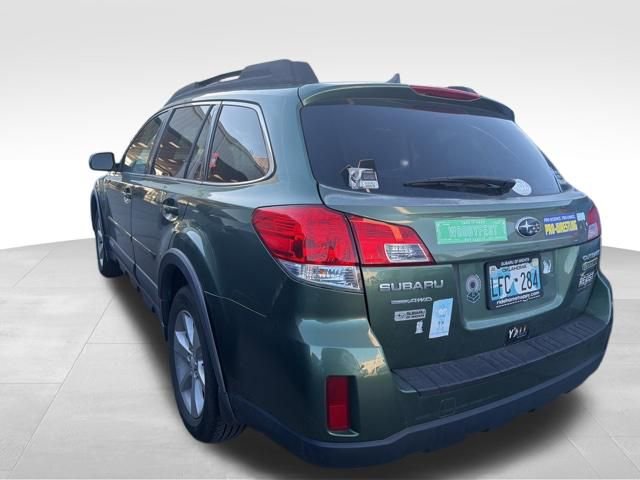 Used 2014 Subaru Outback 2.5i Premium image 3