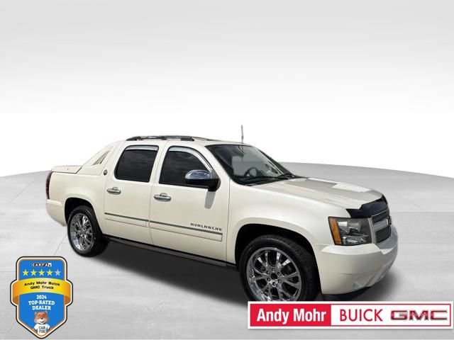 Used 2013 Chevrolet Avalanche LTZ RWD image 1