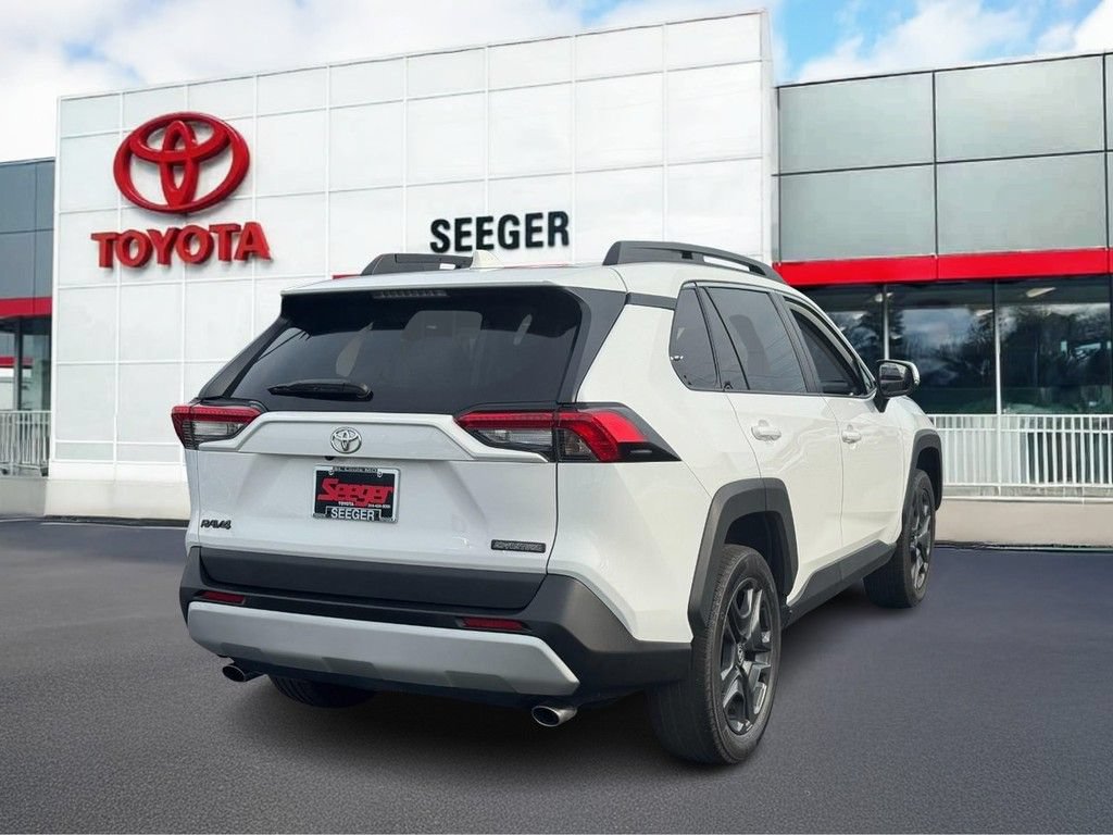 Used 2024 Toyota RAV4 Adventure AWD/4WD image 3