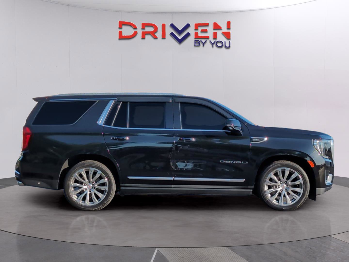 Used 2022 GMC Yukon Denali w/ Denali Ultimate Package AWD/4WD image 6