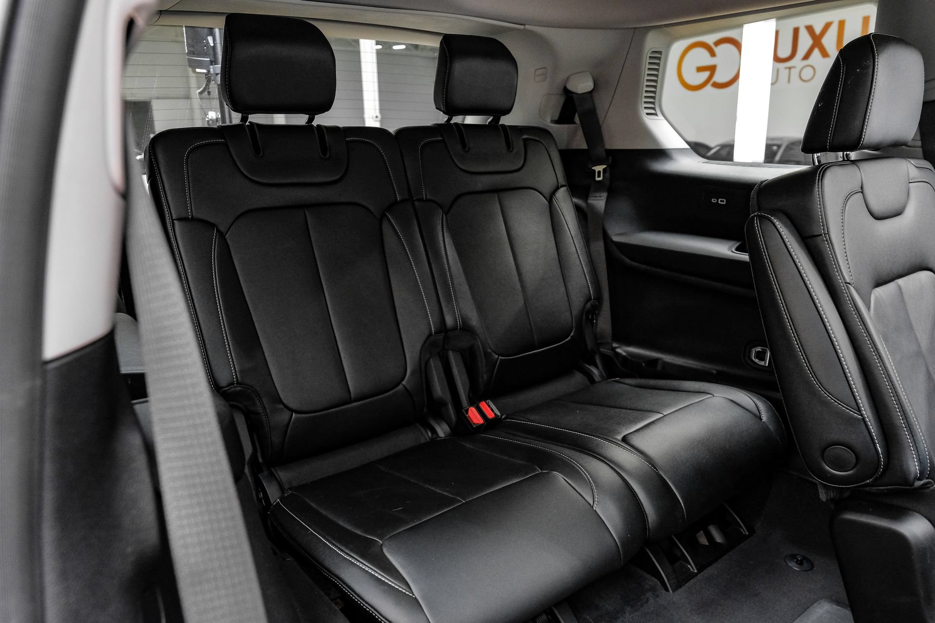 Used 2023 Jeep Grand Cherokee L Limited AWD/4WD image 44